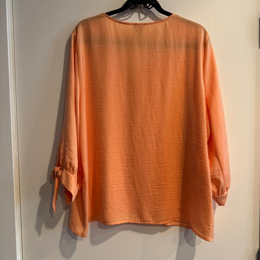 Chico's Top Orange V-Neck Button Front Tie Cuff Long Sleeve Sz 18 Women's - Picture 4 of 5